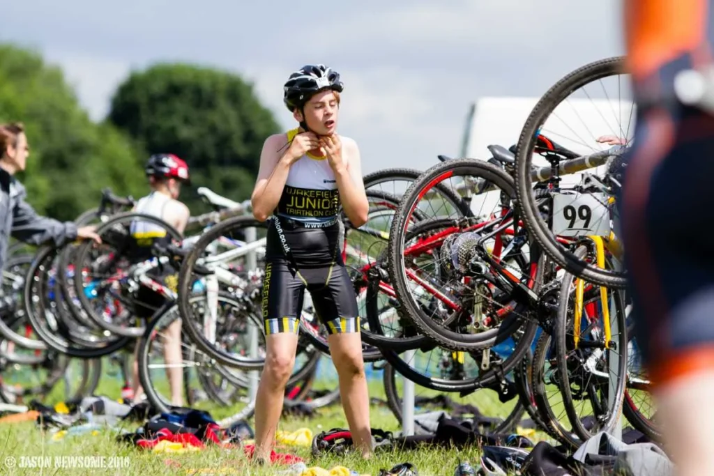 WakefieldJuniorTri2016©JNewsome-8520